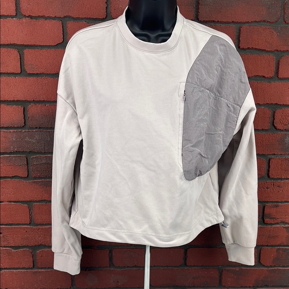 Avalanche Sweatshirt Womens Small